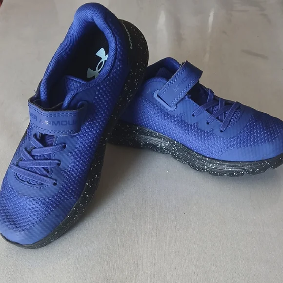 Under Armour Kids Royal Blue Sneakers - Picture 1 of 6